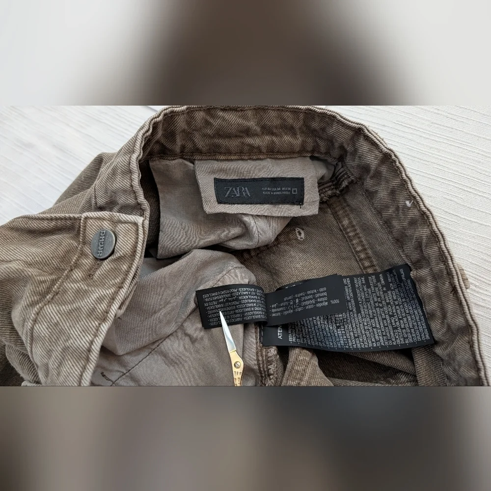 Zara Cago Pants Mans Waist 34